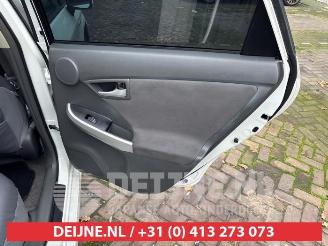 Toyota Prius Prius (ZVW3), Hatchback, 2009 / 2016 1.8 16V picture 24