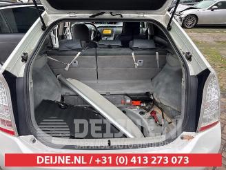 Toyota Prius Prius (ZVW3), Hatchback, 2009 / 2016 1.8 16V picture 21
