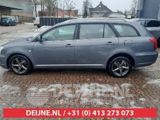  Toyota Avensis Avensis Wagon (T25/B1E), Combi, 2003 / 2008 1.8 16V VVT-i 2004/11