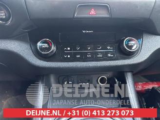 Kia Sportage Sportage (SL), Terreinwagen, 2010 / 2016 1.7 CRDi 16V 4x2 picture 11