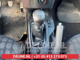 Toyota iQ iQ, Hatchback 3-drs, 2009 / 2015 1.0 12V VVT-i picture 11