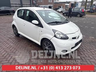 demontáž osobní automobily Toyota Aygo Aygo (B10), Hatchback, 2005 / 2014 1.0 12V VVT-i 2009/11