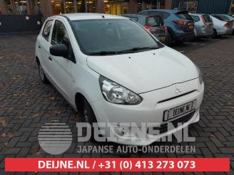 Salvage car Mitsubishi Space-star Space Star (A0), Hatchback, 2012 1.0 12V 2013/6