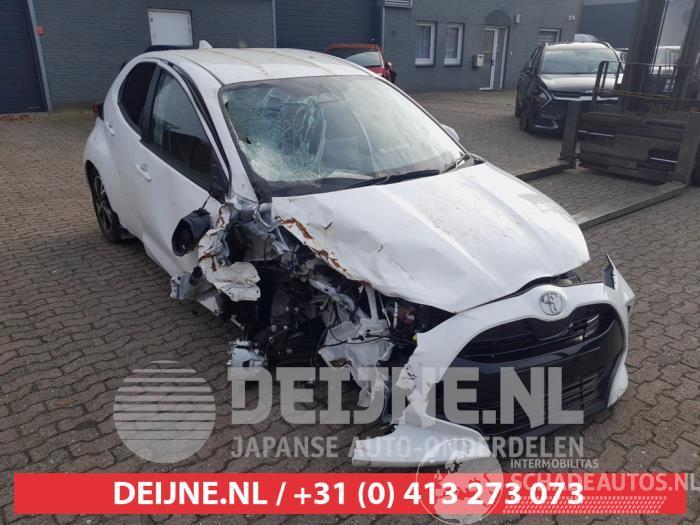 Toyota Yaris Yaris IV (P21/PA1/PH1), Hatchback, 2020 1.5 12V Hybrid 115