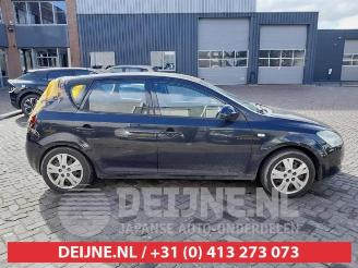 Kia Cee d Cee'd (EDB5), Hatchback 5-drs, 2006 / 2012 1.4 CVVT 16V picture 8