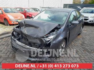Toyota Prius Prius (ZVW5), Hatchback, 2015 / 2022 1.8 16V Hybrid picture 3