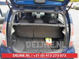 Daihatsu Sirion  picture 11