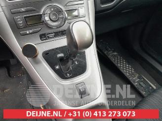 Toyota Auris Auris (E15), Hatchback, 2006 / 2012 1.6 Dual VVT-i 16V picture 21