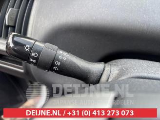 Toyota Prius Plus Prius Plus (ZVW4), MPV, 2011 1.8 Hybrid 16V picture 15