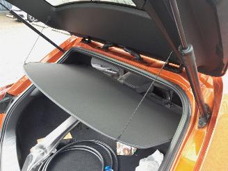 Lexus UX  picture 17