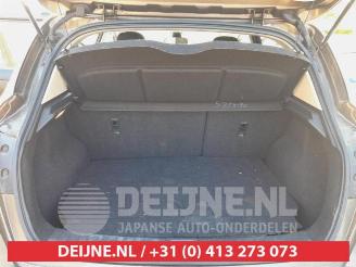 Nissan Pulsar Pulsar (C13), Hatchback, 2013 1.2 DIG-T 16V picture 14