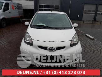 Toyota Aygo Aygo (B10), Hatchback, 2005 / 2014 1.0 12V VVT-i picture 2