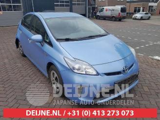 Purkuautot passenger cars Toyota Prius Prius (ZVW3), Hatchback, 2009 / 2016 1.8 16V Plug-in 2013/1