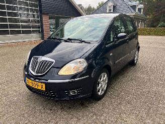 uszkodzony samochody osobowe Lancia Musa 1.4 Oro Automaat 2009/5