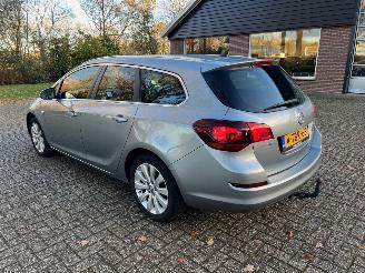 Opel Astra 1.7 cdti Sports Tourer Cosmo picture 5