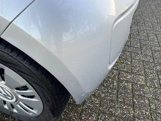 Volkswagen Up! move up picture 10