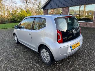 Volkswagen Up! move up picture 3