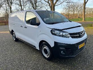 skadebil bedrijf Opel Vivaro 2.0 145 L3 2024/4