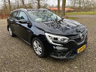 krockskadad bil auto Renault Mégane 1.5 dCi Automaat Business Zen 2020/7