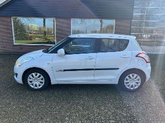 Suzuki Swift 1.2 Comfort Easss picture 2