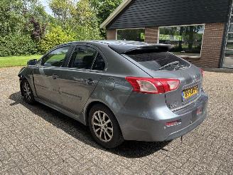 Mitsubishi Lancer 1.6i edition two picture 5
