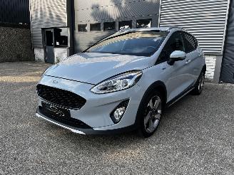krockskadad bil auto Ford Fiesta 1.0 EcoBoost Active NAVI / CRUISE / PDC / B&O / 125PK 2018/6