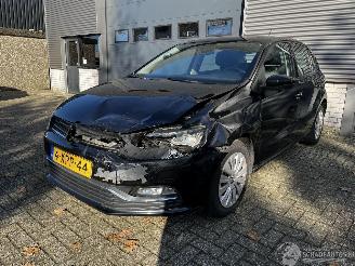 Auto incidentate Volkswagen Polo 1.2TSI 5 DEURS AIRCO / NAVI / CRUISE 2014/10