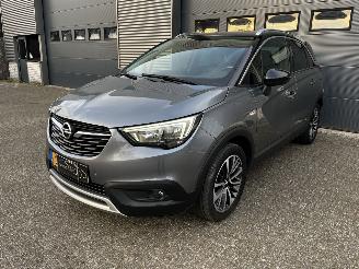Schadeauto Opel Crossland X 1..2TURBO / PANODAK / CRUISE / NAVI 2018/5