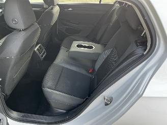 Volkswagen Golf 1.0 TSI NAVI / CRUISE / PDC picture 12