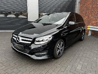 begagnad bil auto Mercedes B-klasse 180 LEER / NAVI / CRUISE /  PDC 2018/6