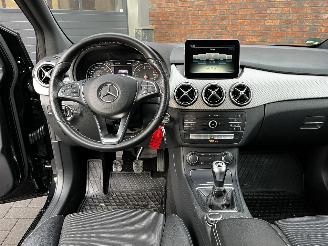 Mercedes B-klasse 180 LEER / NAVI / CRUISE /  PDC picture 12