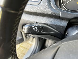 Skoda Fabia 1.2 TDI NAVI / CRUISE / PDC picture 16