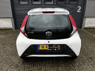 Toyota Aygo 1.0 VVT-i AIRCO / CRUISE picture 21