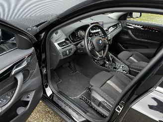 BMW X2 SDrive 18i AUTOMAAT / NAVI / CRUISE / PDC picture 8