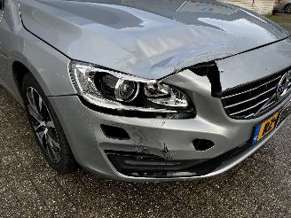 Volvo S-60 1.5 T3 AUTOMAAT / NAVI / CRUISE / LEER / PDC picture 5