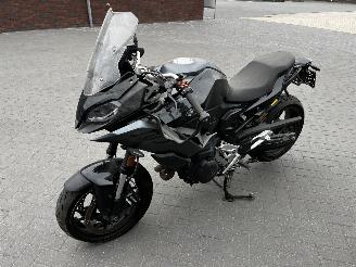 danneggiata motocicli BMW F 900 R XR 2024/12