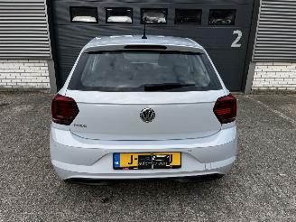 Volkswagen Polo 1.0i CRUISE / NAVI / PDC / DIEFSTALSCHADE picture 17