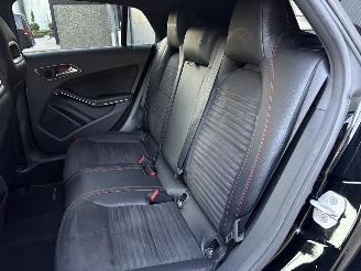 Mercedes Cla-klasse 180 Shooting Brake AMG PAKKET picture 11
