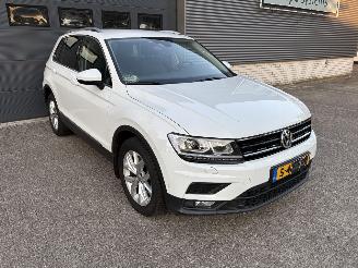 Volkswagen Tiguan 2.0 TSI 4 MOTION AUTOMAAT HIGHLINE picture 3