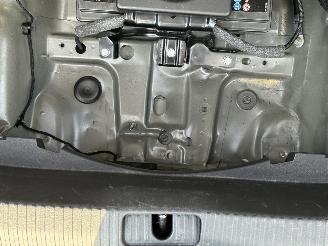 Audi A4 1.4 TFSI S-LINE / SEDAN /  AUTOMAAT / NAVI / CRUISE picture 9