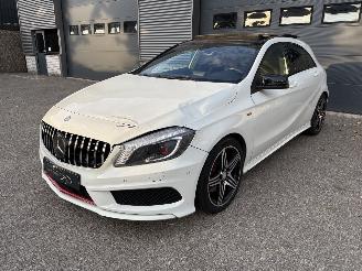 Schadeauto Mercedes A-klasse 250 AMG PAKKET / PANODAK / AUTOMAAT 2013/3
