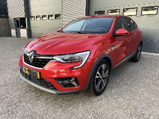 Voiture accidenté Renault Arkana 1.3 TCe AUTOMAAT / NAVI / CRUISE / PDC 2021/8
