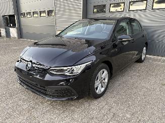 Unfallwagen Volkswagen Golf 1.5 TSI 130PK 2023/2