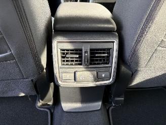 Subaru Forester 2.0i e-BOXER Luxury picture 16