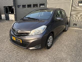  Toyota Yaris 1.3 VVT-I NAVI / CRUISE / PDC 2014/5