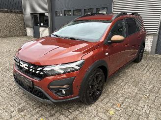 škoda osobní automobily Dacia Jogger 1.6 Hybrid 7PERS / CLIMA / CRUISE / CAMERA 2024/5