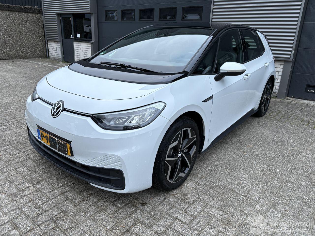 Volkswagen ID.3 PRO S  77kWh NAVI / CRUISE / PDC