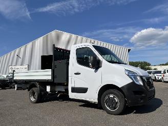 danneggiata veicoli commerciali Nissan Interstar 35 2.3 dCi Kipper Navi Airco 2023/6