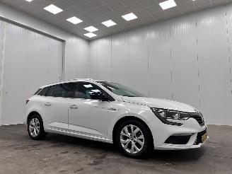 damaged passenger cars Renault Mégane Estate 1.3 TCe Limited Navi Clima 2019/11