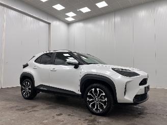 krockskadad bil auto Toyota Yaris Cross 1.5 Hybrid Navi Clima 2025/1